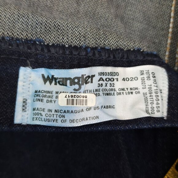 Wrangler Men 36x32 Straight Leg Dark Wash Denim Jeans Black Label Silver Writing - Picture 6 of 9